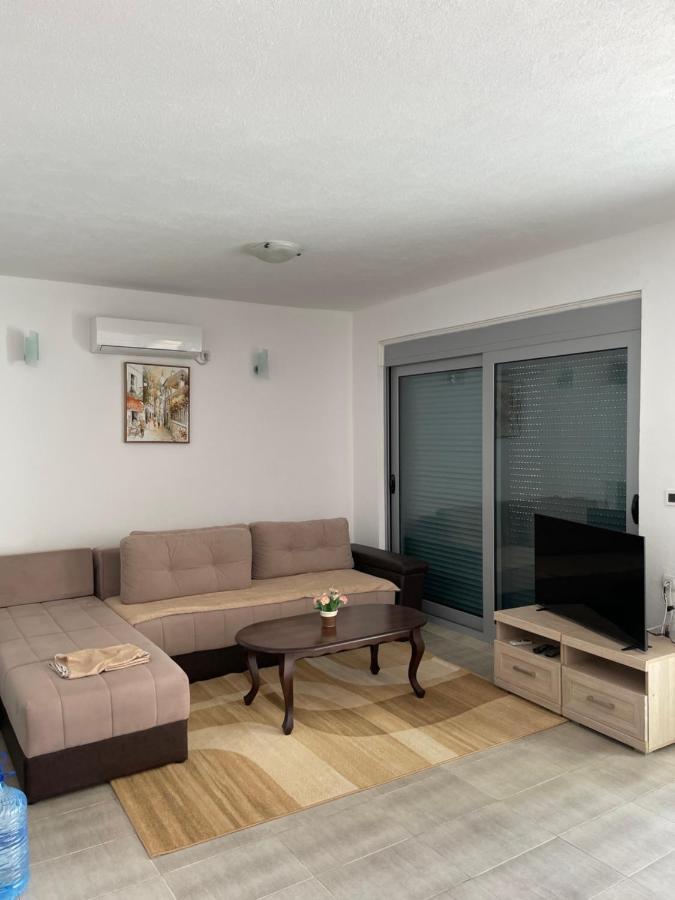 Apartman Ail 2 Улцинь Екстер'єр фото